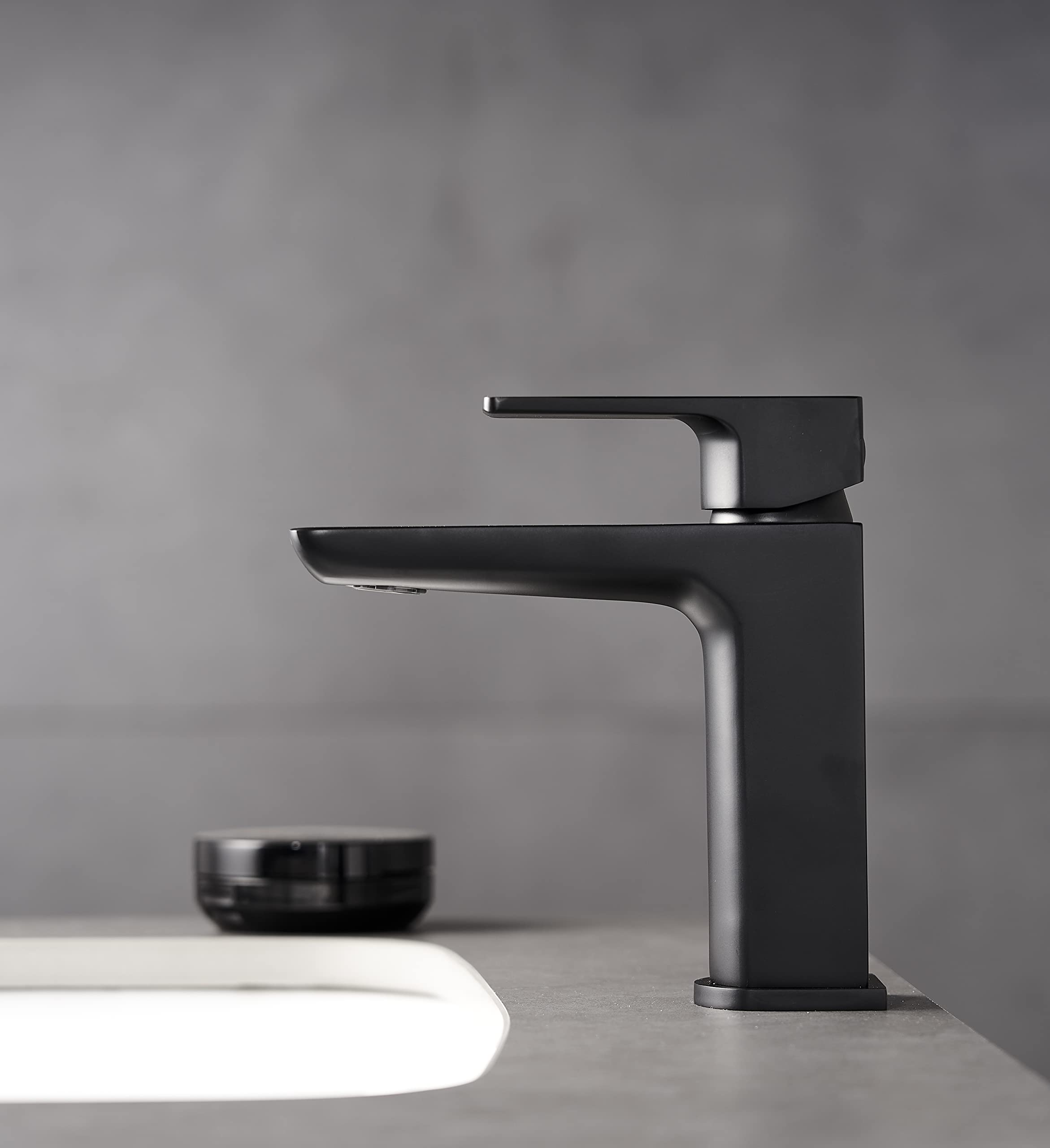 Mono Basin Mixer Tap with Waste - Matt Black-image-31b4df3e-6a5e-4023-8734-d59d0d18ce7f-109754