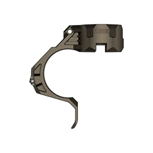 Tactical Flashlight Ring with Window Breaker for EDC-image-97219985-8fab-4abf-bf92-e81b7944dac1-60154