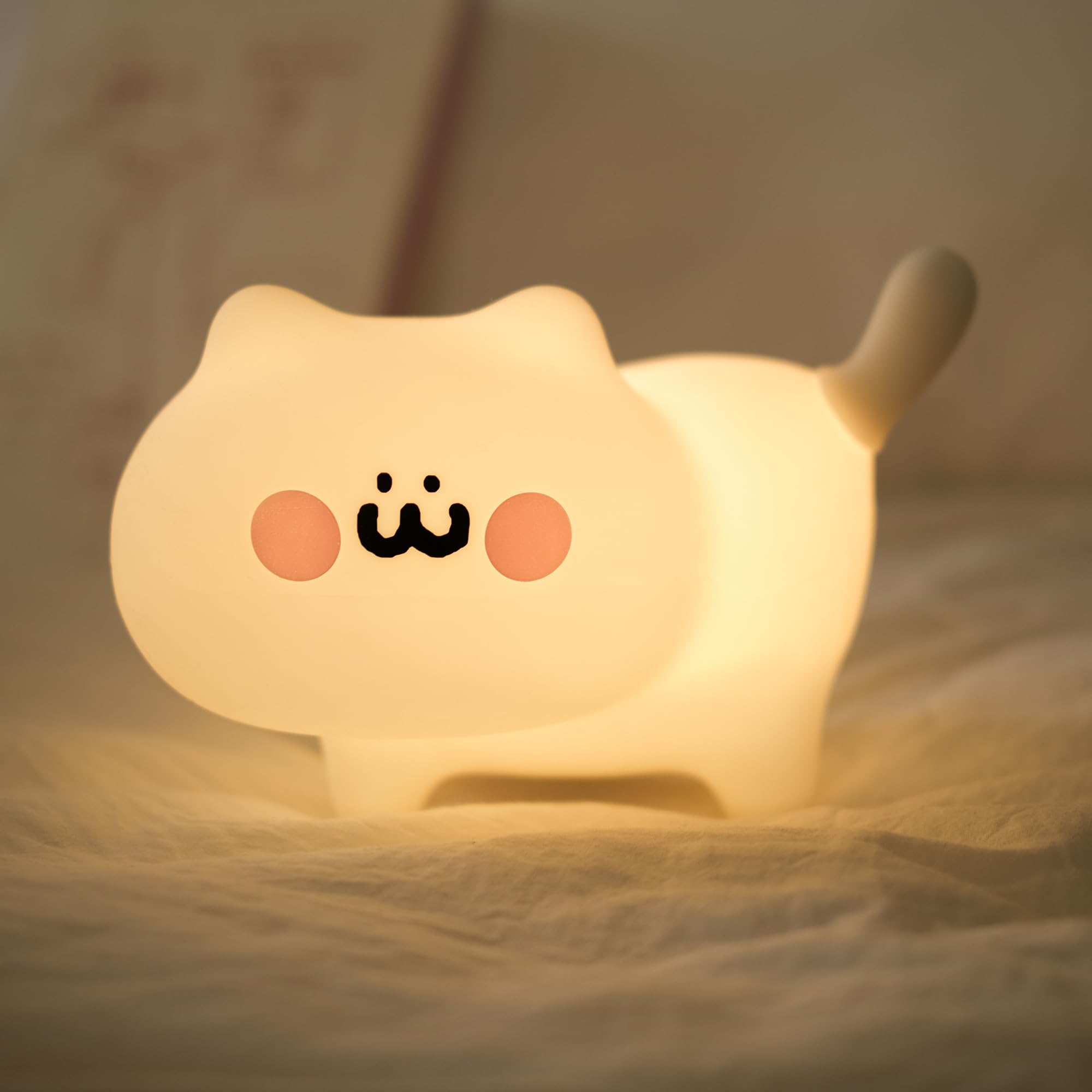 Cute Rechargeable Cat Night Light for Kids - Battery Operated Bedside Lamp for Toddlers-image-8d747559-0cff-4bb1-a460-ca00a1acfa35-40822