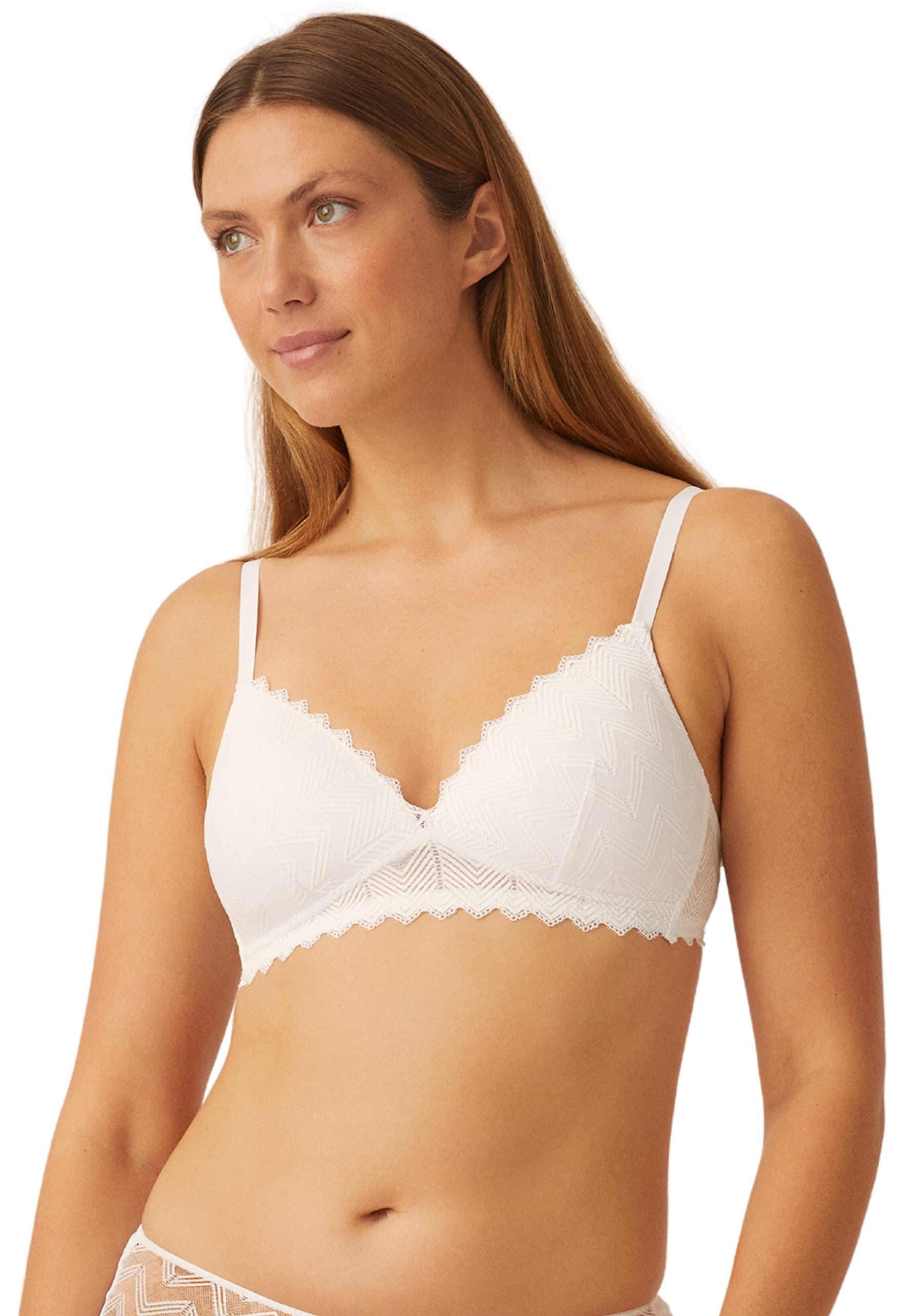 Padded Soft Cup Lace Bra - White 40C-image-0b3ed53d-701b-45d8-b9f4-b392db2ab199-94758