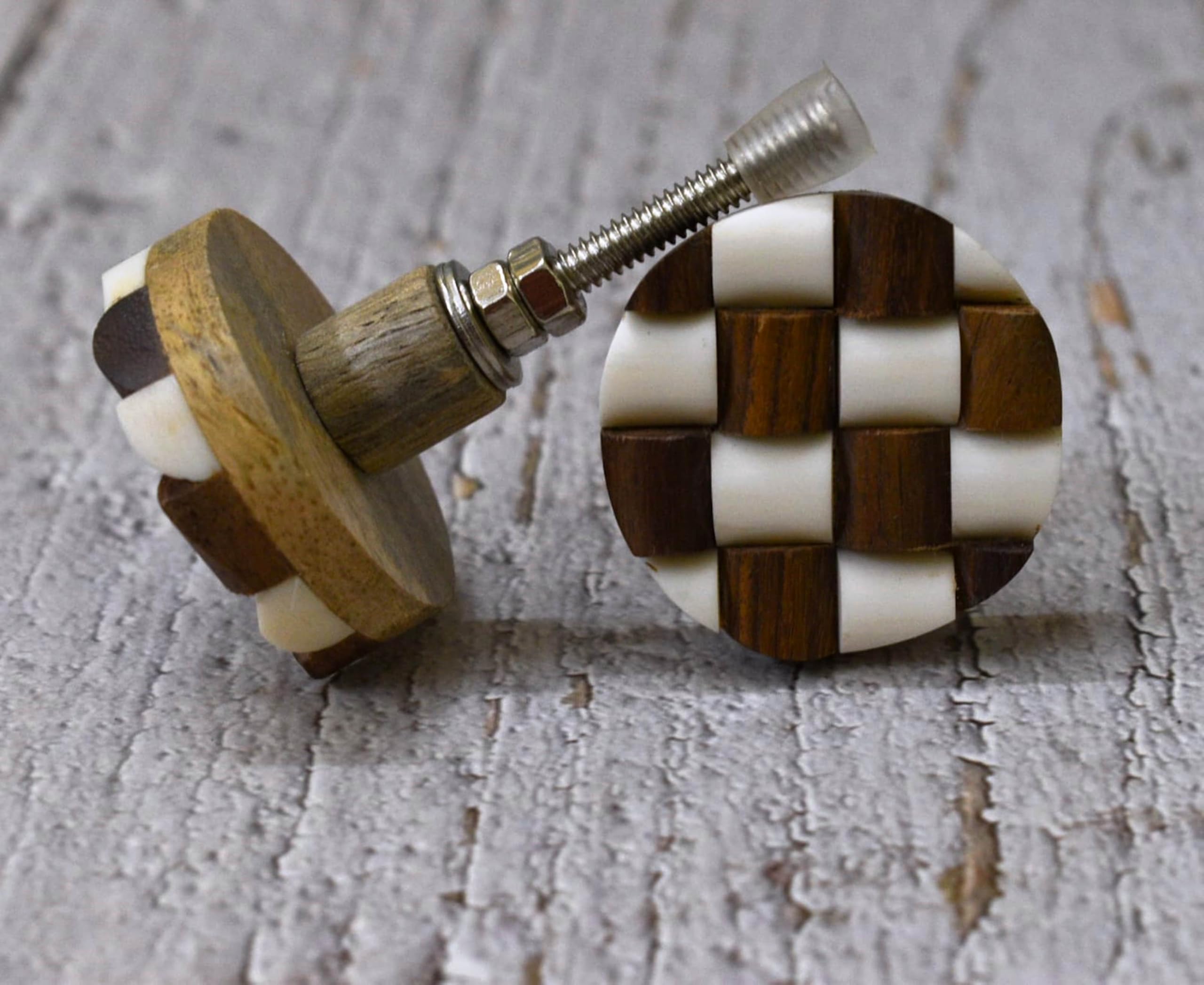 Wood & Resin Drawer Knobs Set of 6 - White & Brown-image-dd75e154-3cd7-4de0-a330-eb78177042d4-110951