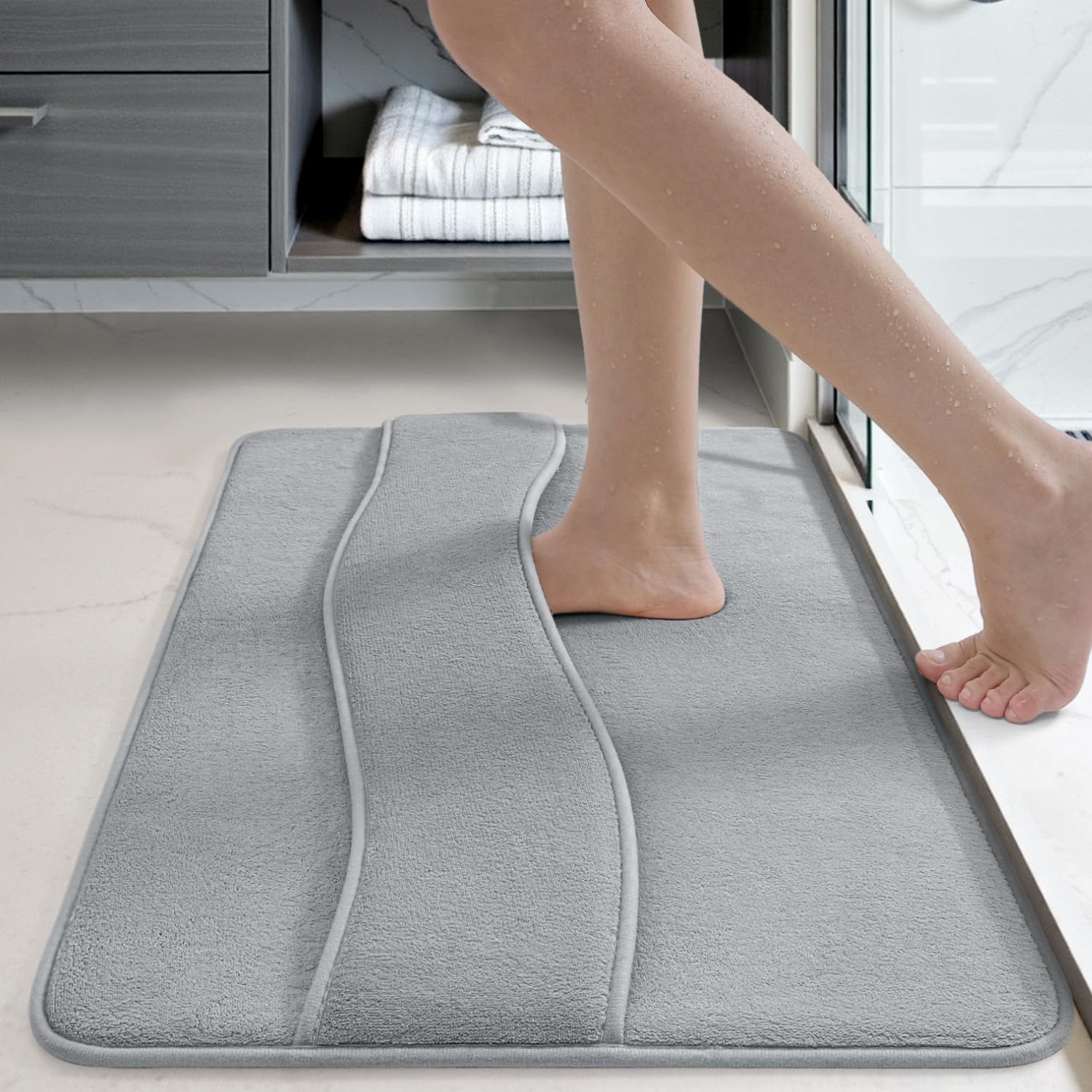 Memory Foam Bath Mat 40x60cm - Super Absorbent, Non-Slip, Extra Thick, Machine Washable, Light Grey-image-cbd7eb7c-72ce-4d7f-89b5-2bca1f7ff7bc-68003
