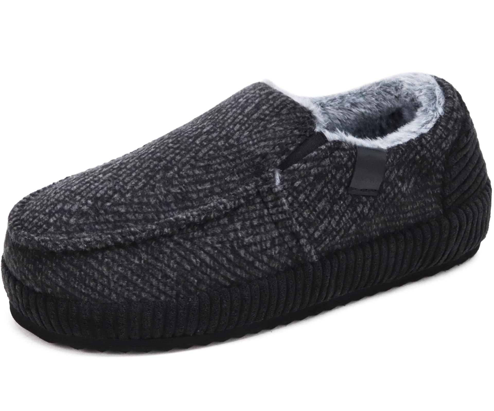 Men’s Moccasin Slippers - Black Size 8-image-583e03e9-f240-4ce7-b1c9-c0ec32eb0e68-92811
