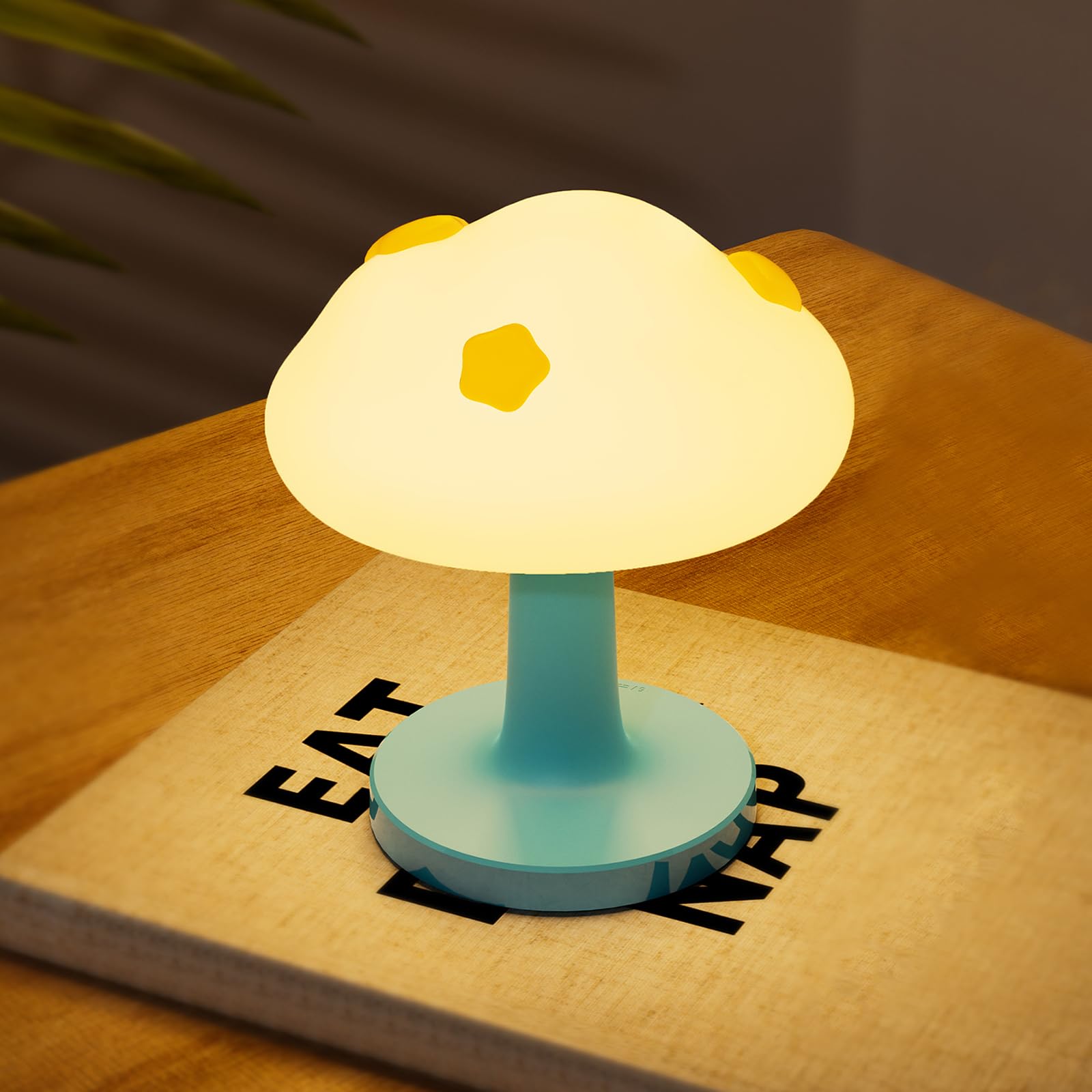 Wetry Kids Mushroom Night Light - USB Rechargeable, Touch Dimmable, Cute Nursery Lamp-image-15978249-9cd3-46a3-b36f-ca7c508e87b3-40572