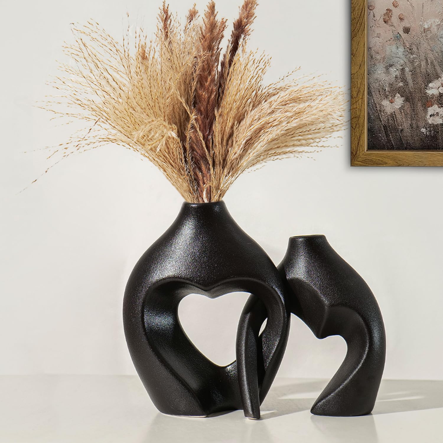 Ceramic Vase Set of 2 Heart-Shaped Boho Décor - Black DV001-image-94ec1ad8-7aea-41e1-88b5-39f444af6fa6-121344