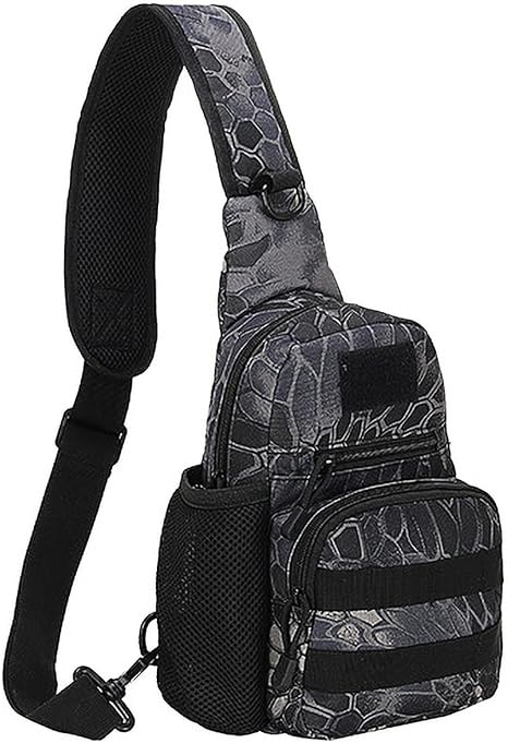 NuCamper Python Black Lightweight Messenger Bag-image-94d2b334-8ab6-42d0-aee6-d3c034f54ba7-64852