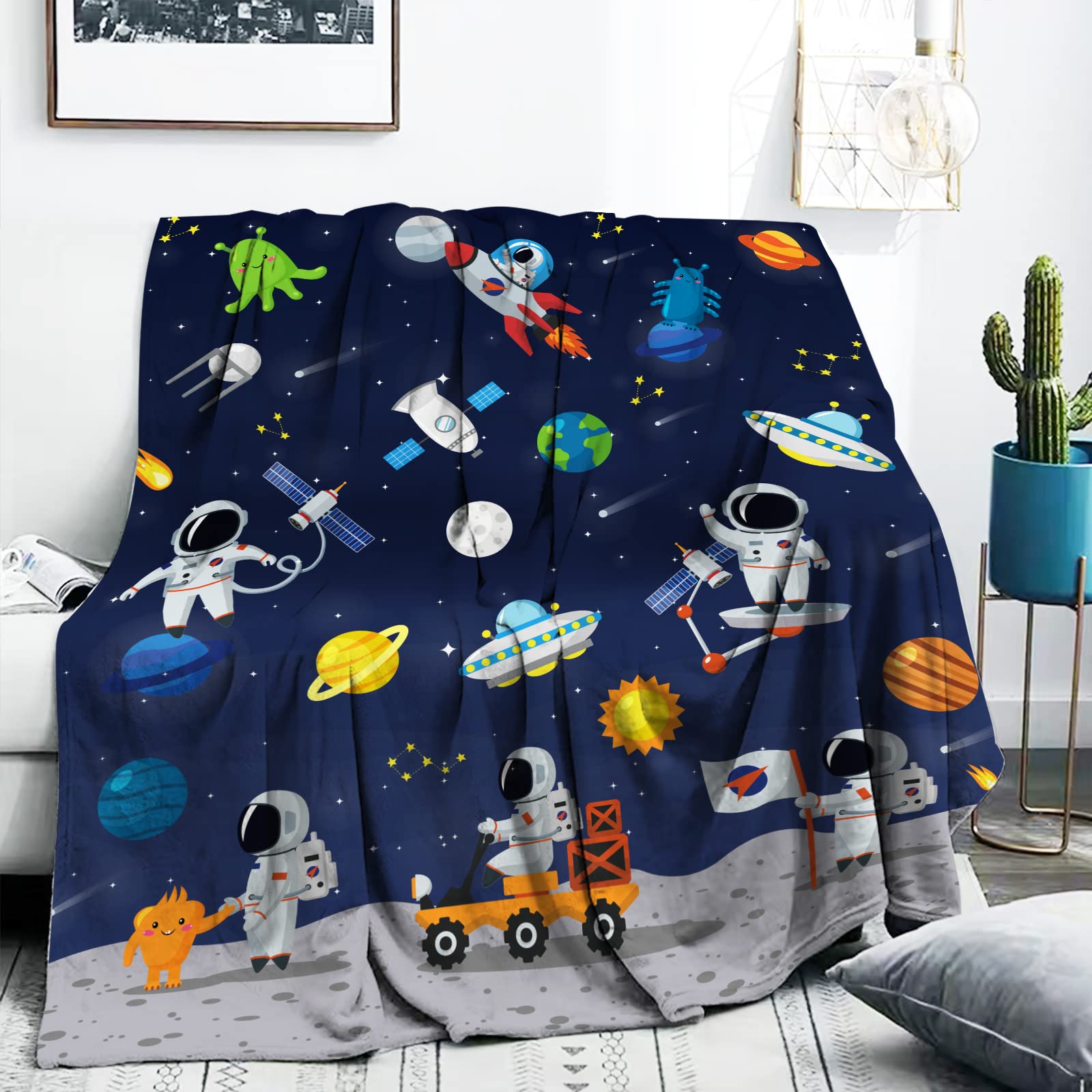Astronaut Fleece Blanket - Blue 130x152cm-image-df15583d-b780-4d32-9320-8c8a9b2754aa-89268