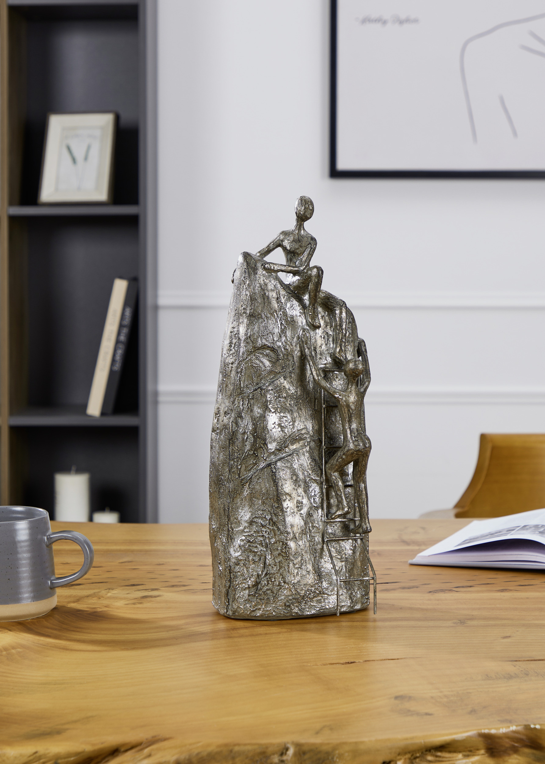 SIOCON Mountain Climbers Sculpture – Silver Antique Finish (III)-image-3f7e367a-65a2-4e64-be66-891a6ca92553-169703