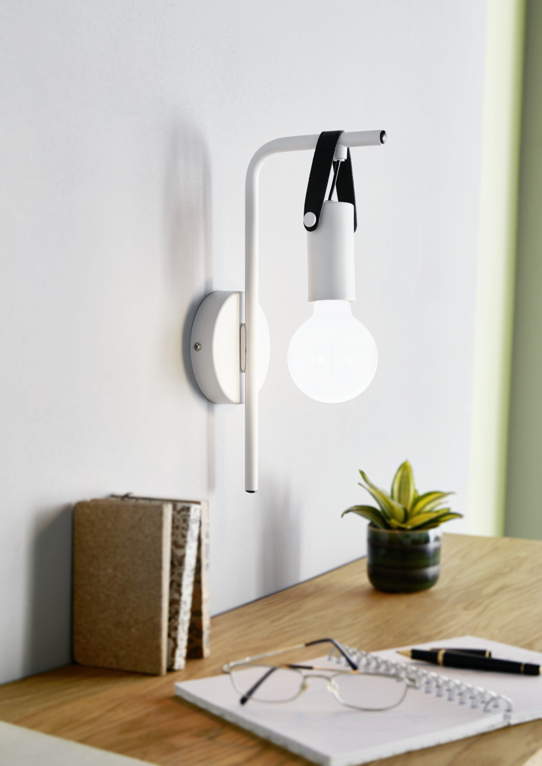 APRICALE Wall Light – Grey & Black E27-image-eb84b7ef-e155-46c3-8110-2d8726c56f5b-169597