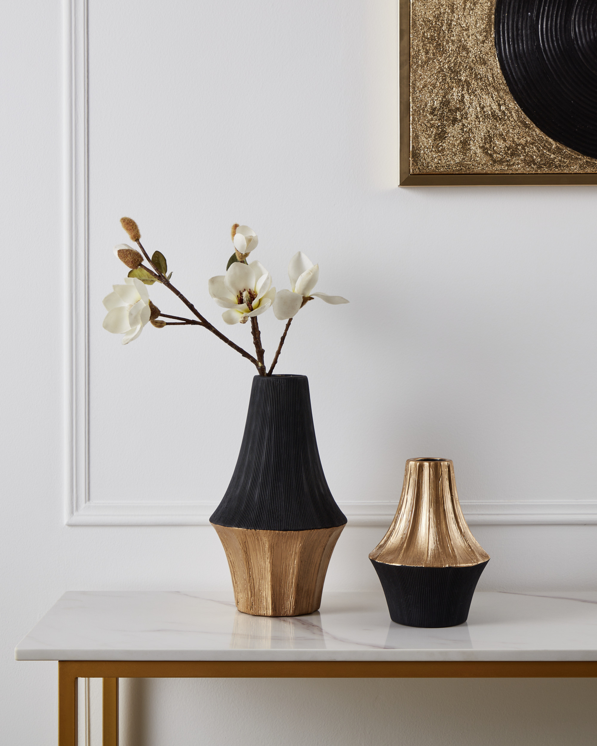 SUAL Ceramic Vase – Black & Brass (Large)-image-f75a6d30-c14a-4208-aa29-48c3b5854981-169679