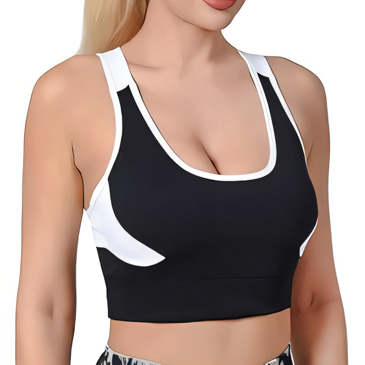 Seamless Sports Bra Padded Racerback - Black XL-image-bcae5d38-e151-4f33-b1bc-83d5d75e6190-102140