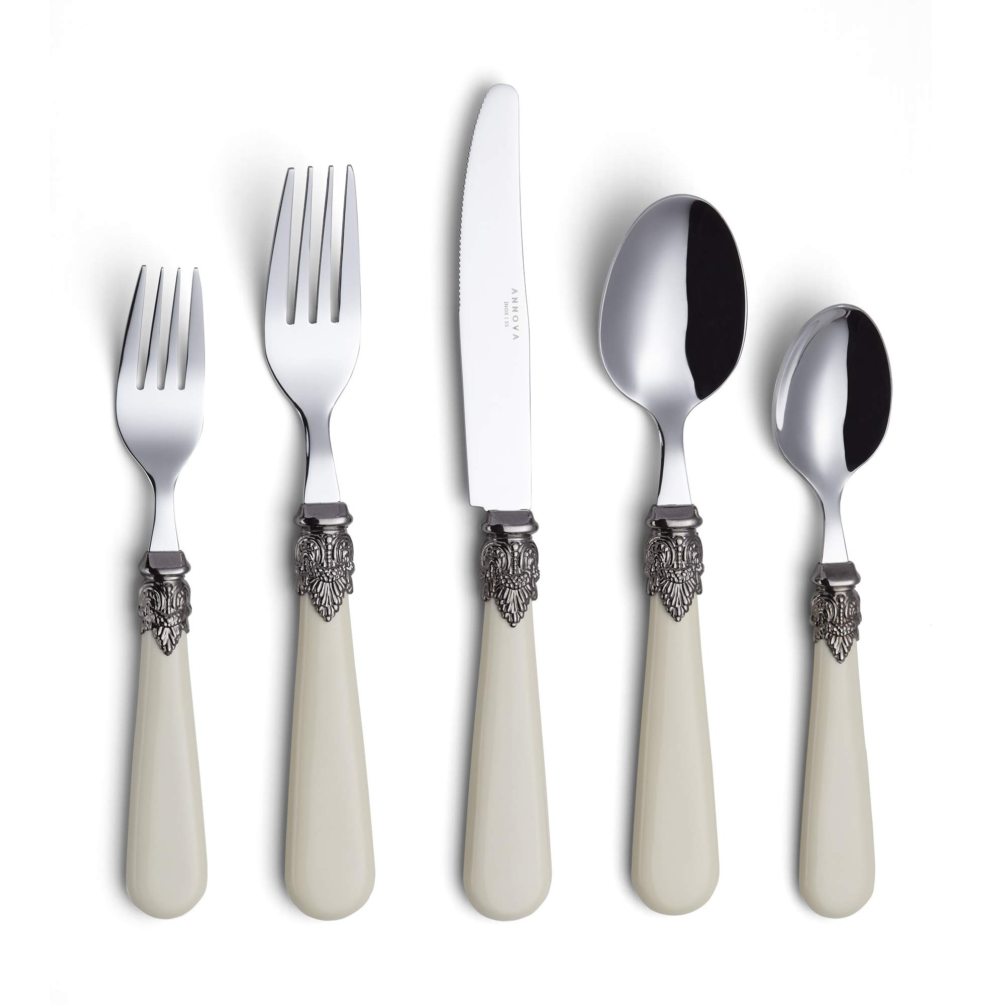 Vintage Cutlery Set Service for 4 - Off-White 20 Pieces-image-603787d5-200e-4942-95cf-da53a120f125-1702