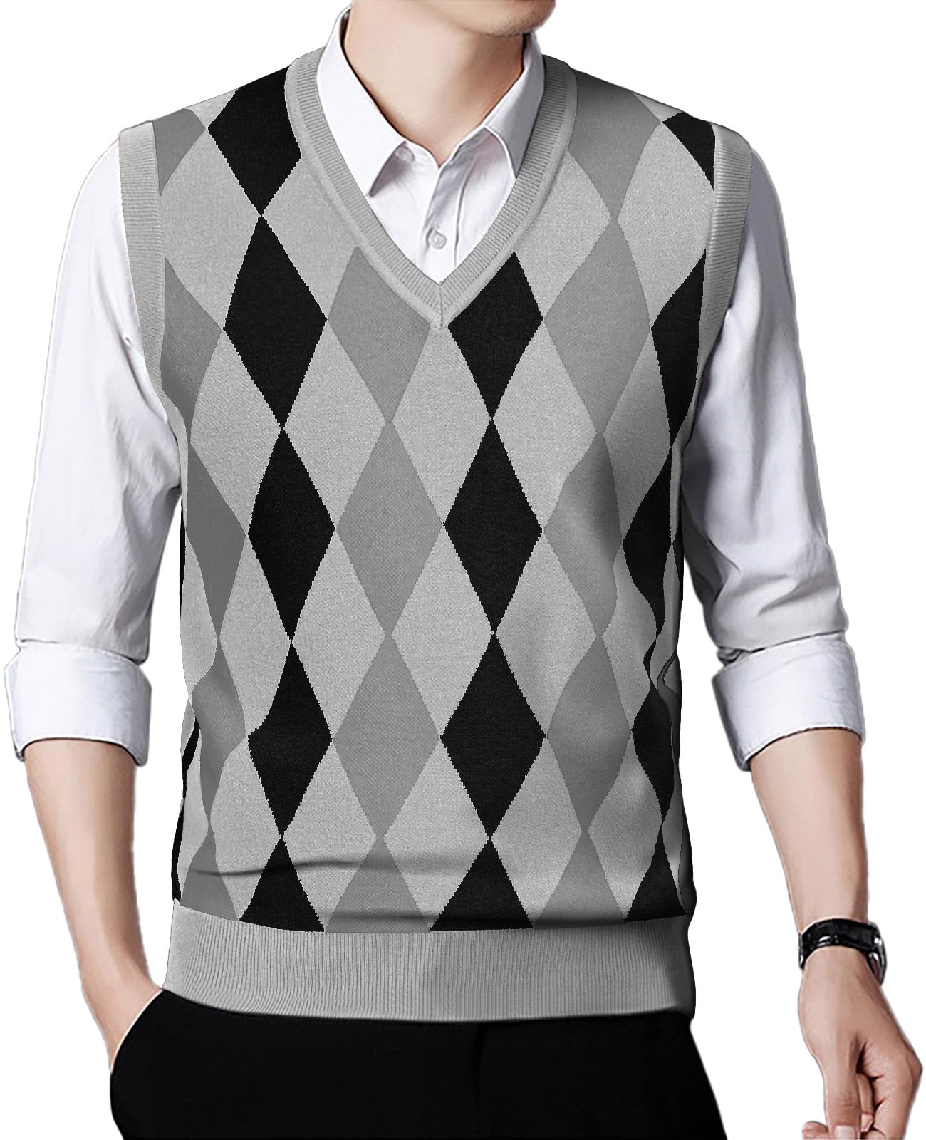 Men's Argyle Sweater Vest - Light Grey L-image-4d210c71-7577-4a74-88e9-4048aa7768c6-266431