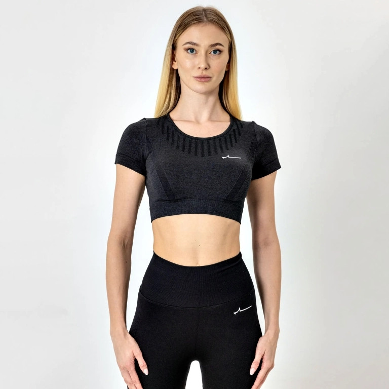 Forza Seamless Crop Top - Midnight Black - Small-image-c6a5bc0f-7446-4e95-bd26-bfce5c8da678-268683