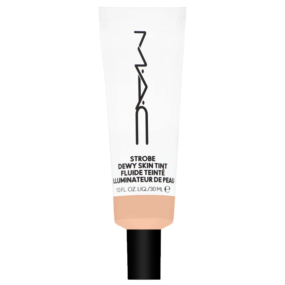 MAC Strobe Dewy Skin Tint Moisturiser - Light 4-image-dba67fcc-9a6a-40e2-90ee-3a60e3bad5e1-3978