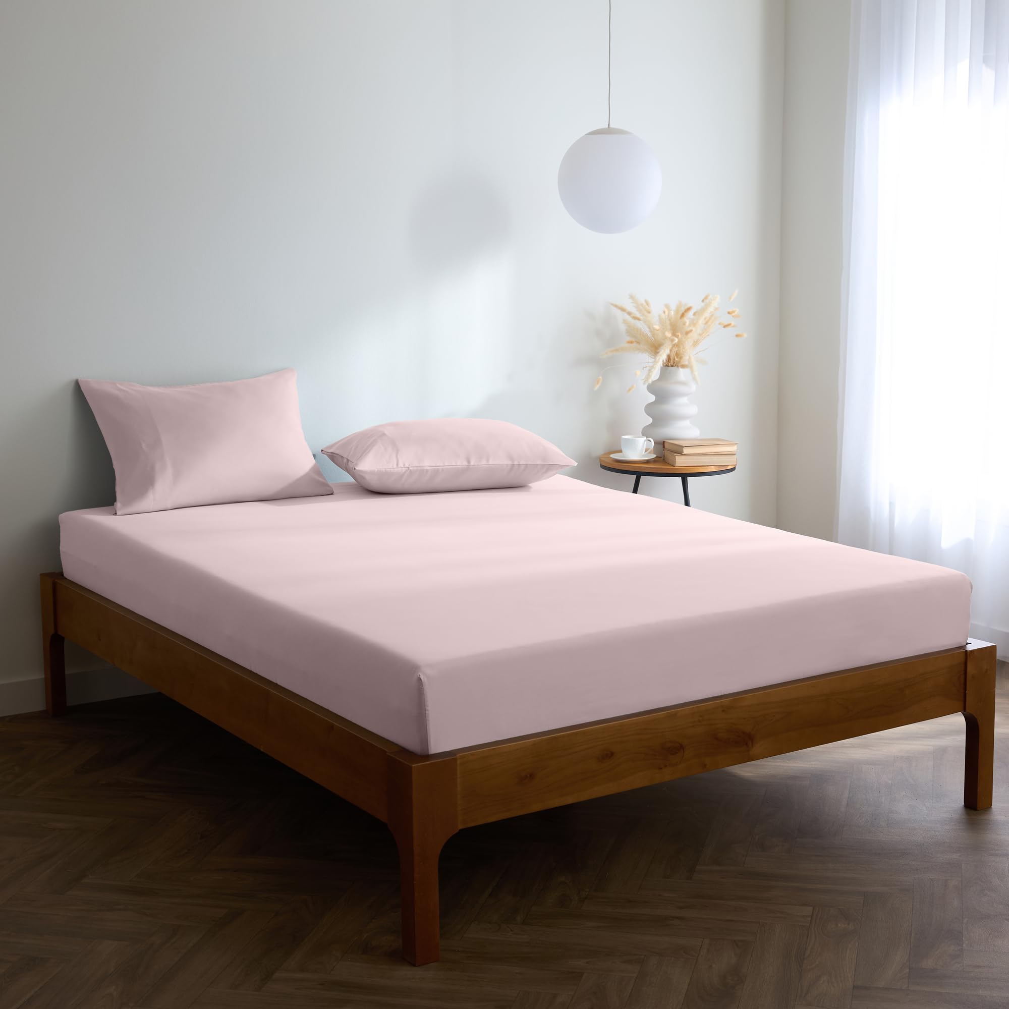 King Fitted Sheet Microfibre 40cm Deep - Blush Pink 150x200cm-image-60c6211d-7d0d-4fe3-acbc-97b9f5556b26-129012