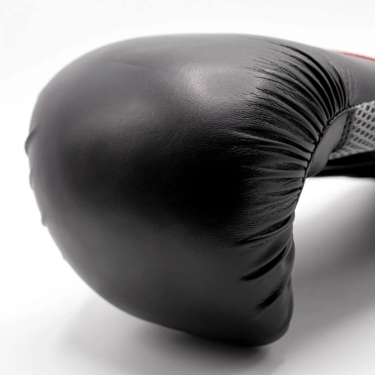 Wrecks Boxing Gloves- Leather - 16oz-image-8f86b1fa-6c46-44bc-bae6-54ba7dbebaac-268470