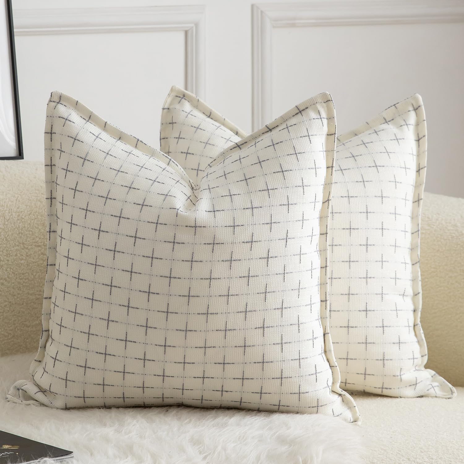 Burlap Cushion Covers Set of 2 - White 60x60 cm-image-968aa7d1-55ce-4104-98c7-7ca324bd014b-112369