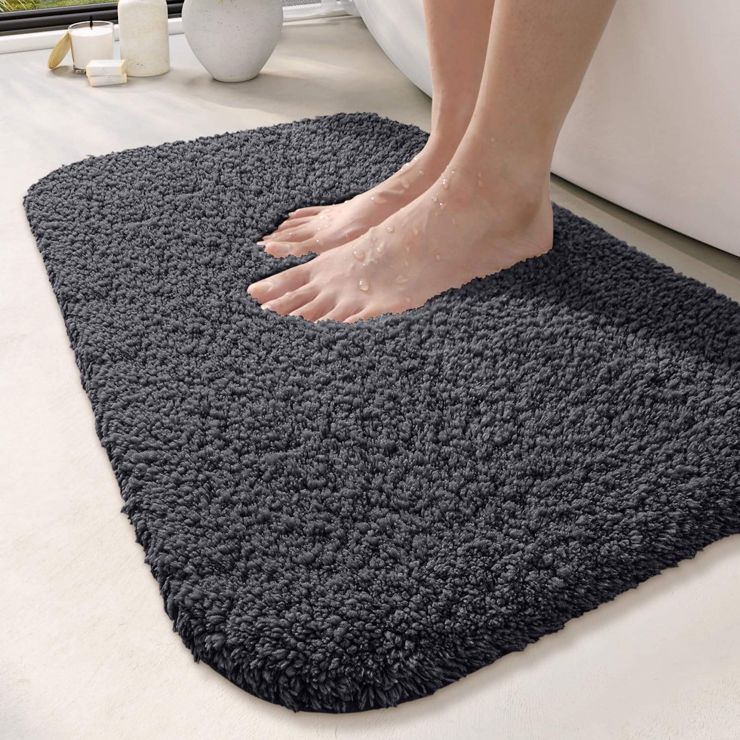 Microfibre Bath Mat - 60x90cm Dark Grey-image-3cf6d7ab-11b0-41b1-b598-f8f13058c015-90093